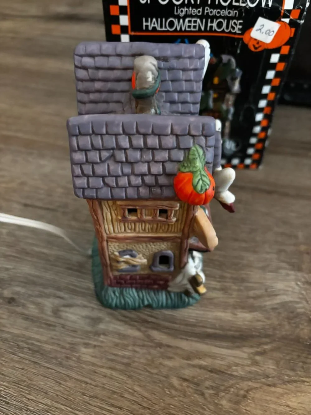 Lot 2 Spooky Hollow Halloween village light up house